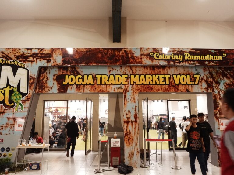 Berburu Baju Lebaran di Jogja Trade Market, Ada Konsernya!