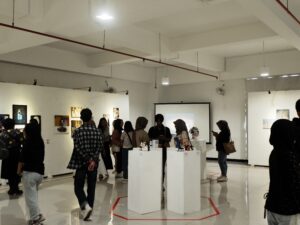 Merapat! Pameran Seni “Nduduk Silo” Mahasiswa Universitas Negeri Malang Kembali di MCC