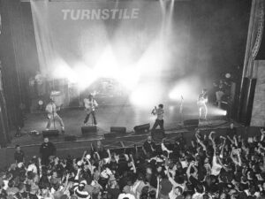 turnstile manggung
