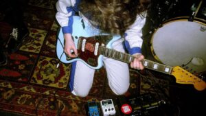 Mengenal Lebih Dalam Aliran Musik Bergenre Shoegaze