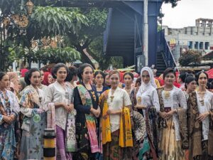 Kartinian Nang Kayutangan: Pelestarian Kebaya dan Batik di Tengah Nuansa Heritage Malang