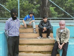 Mediocre Klub dan “Shit Happens Everyday”: Saat Egg Punk Jadi Obat Waras dari Kekacauan Hidup