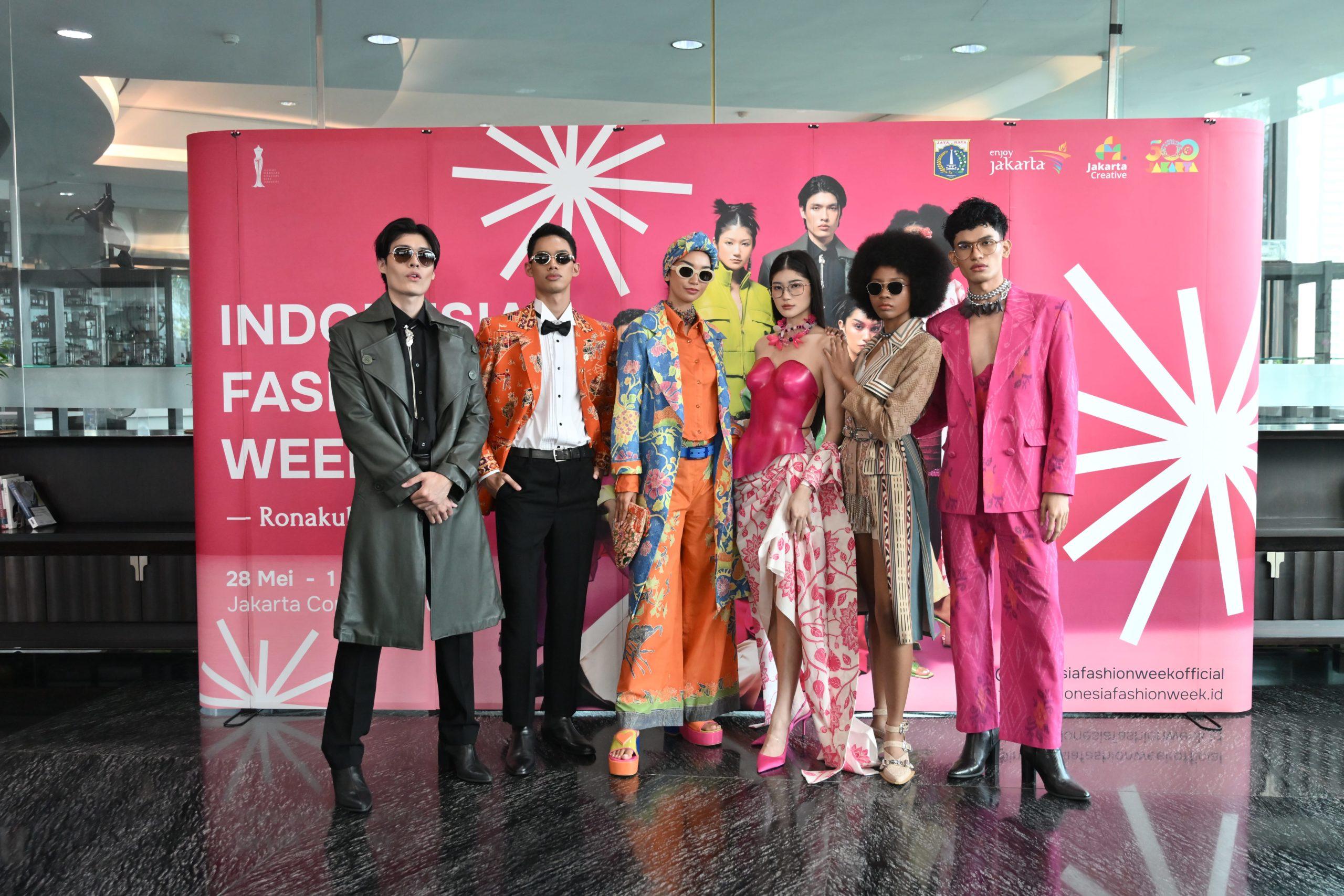  Indonesia Fashion Week (IFW)