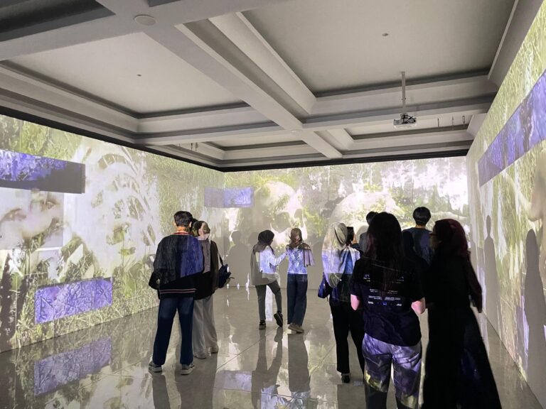 pameran seni Void Vision