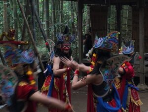 SWARGO: Swanten Patirtaan Ngawonggo, Inisiatif Mahasiswa UMM Hidupkan Kembali Budaya Jawa di Situs Bersejarah